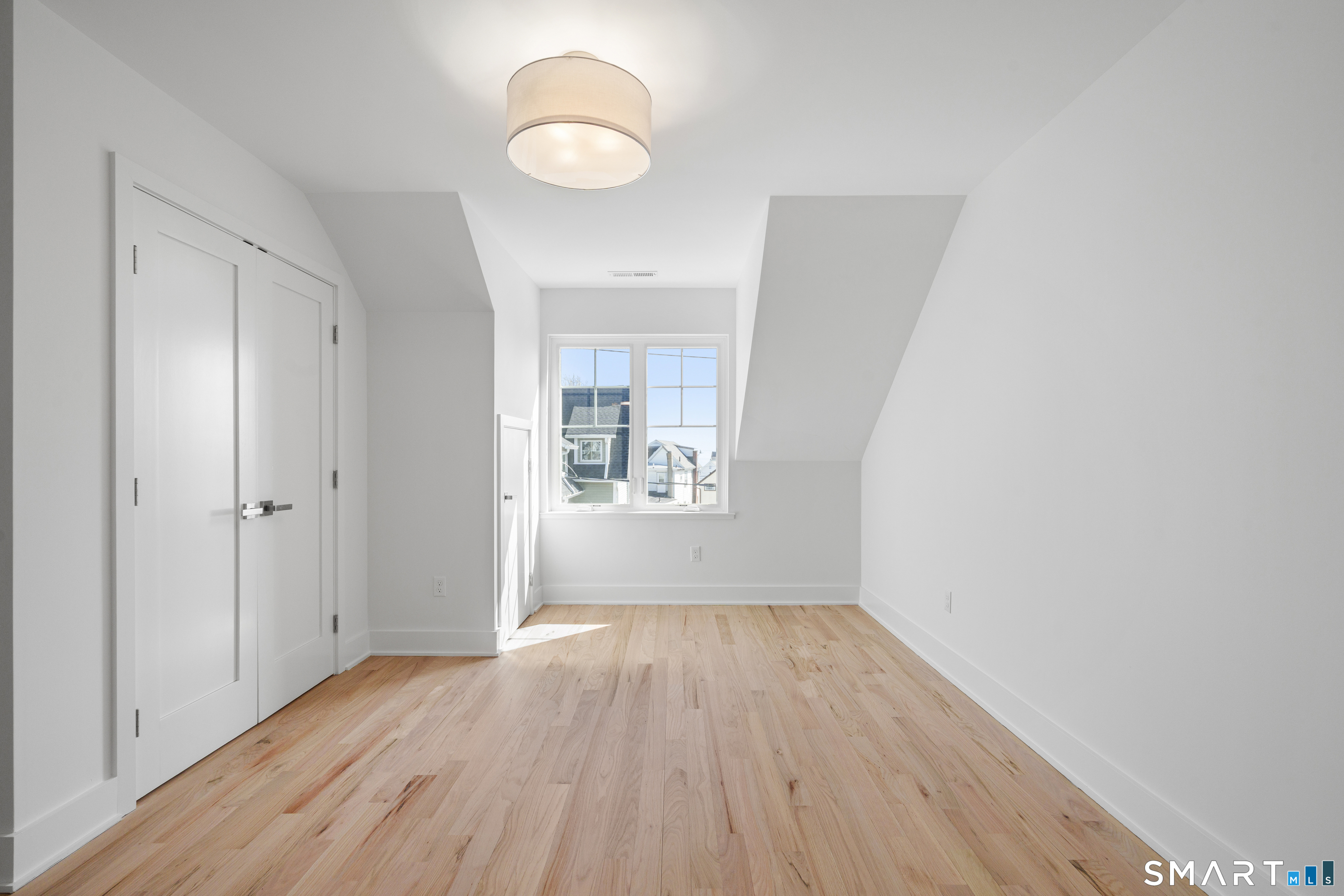 25 Village Road B