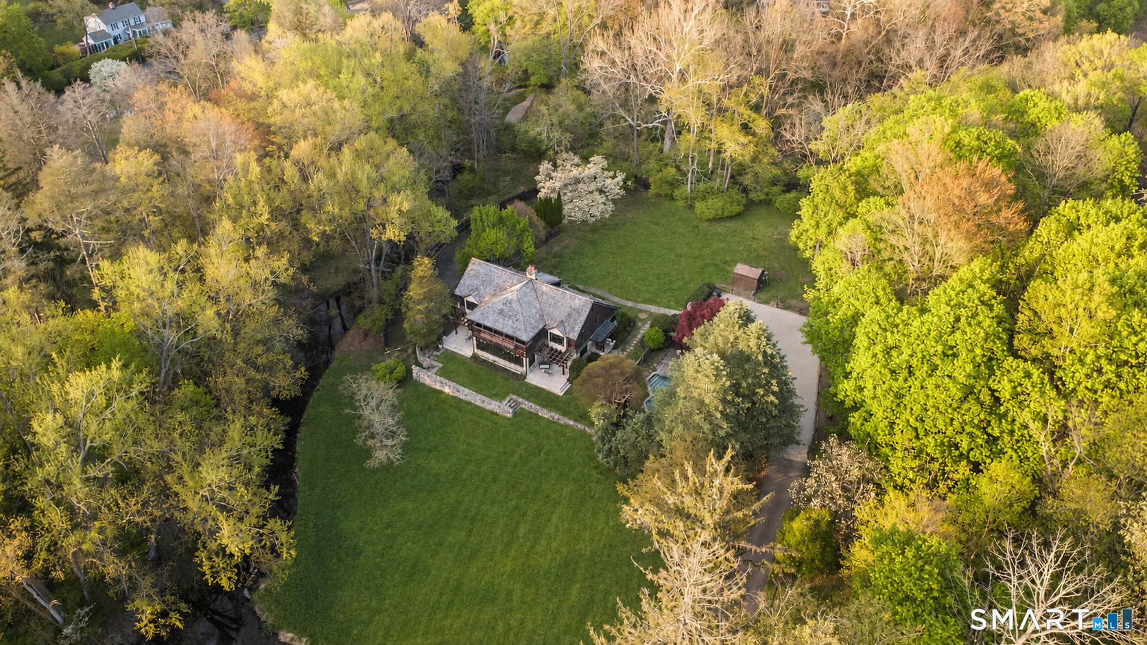22 Evergreen Avenue