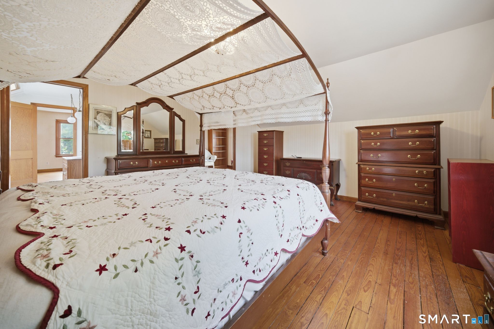 19 Homestead Avenue