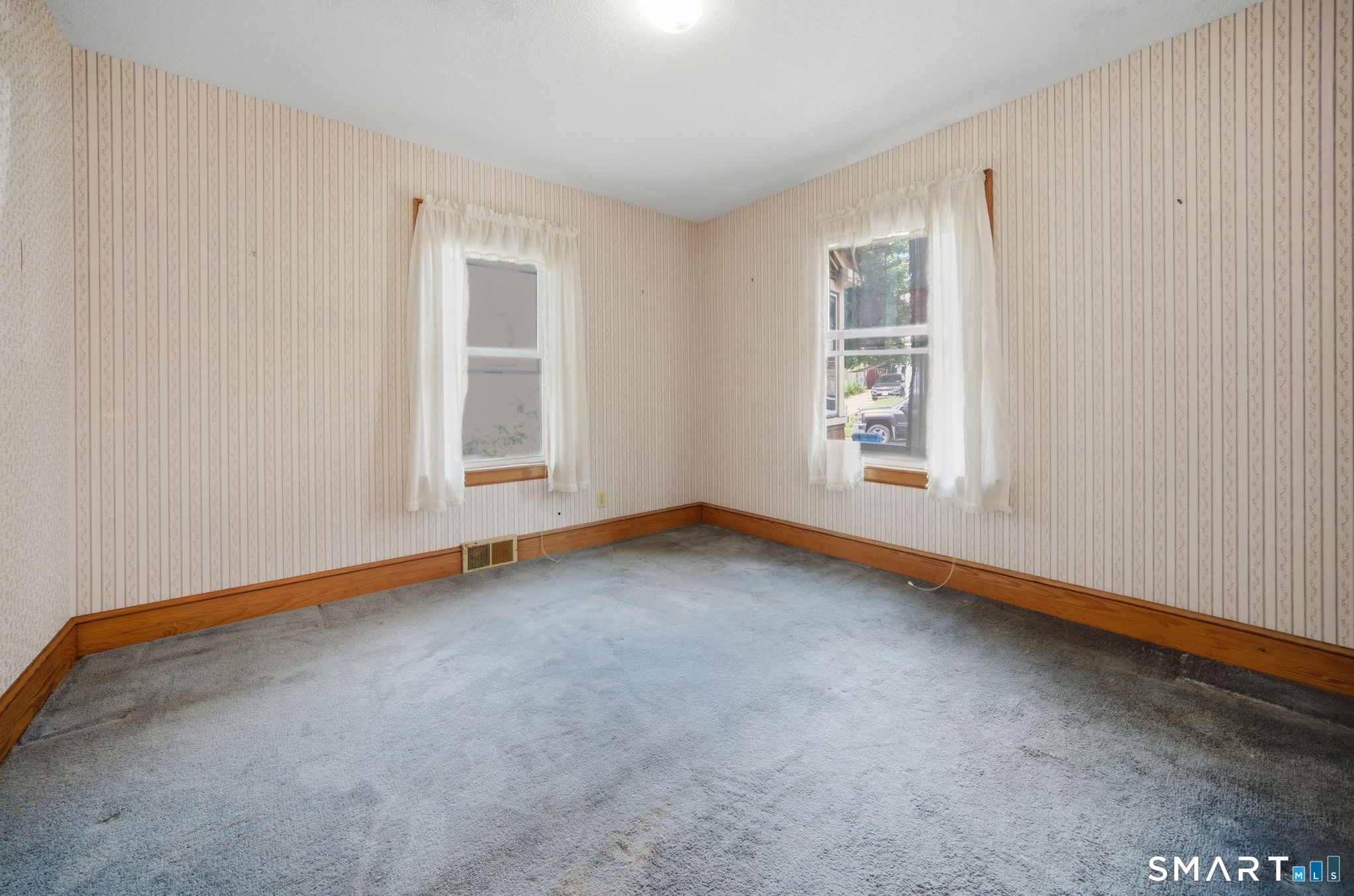 19 Homestead Avenue