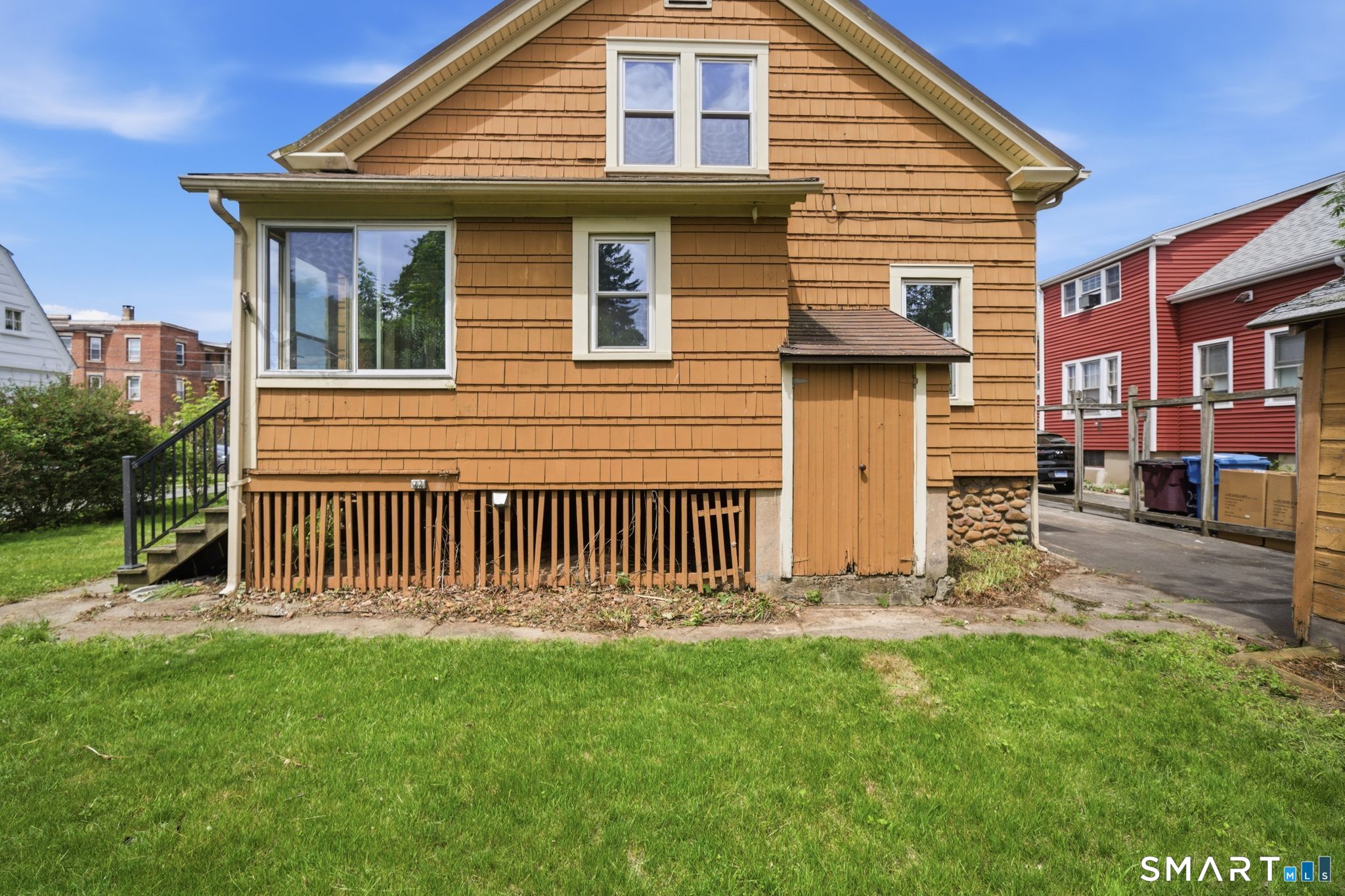 19 Homestead Avenue