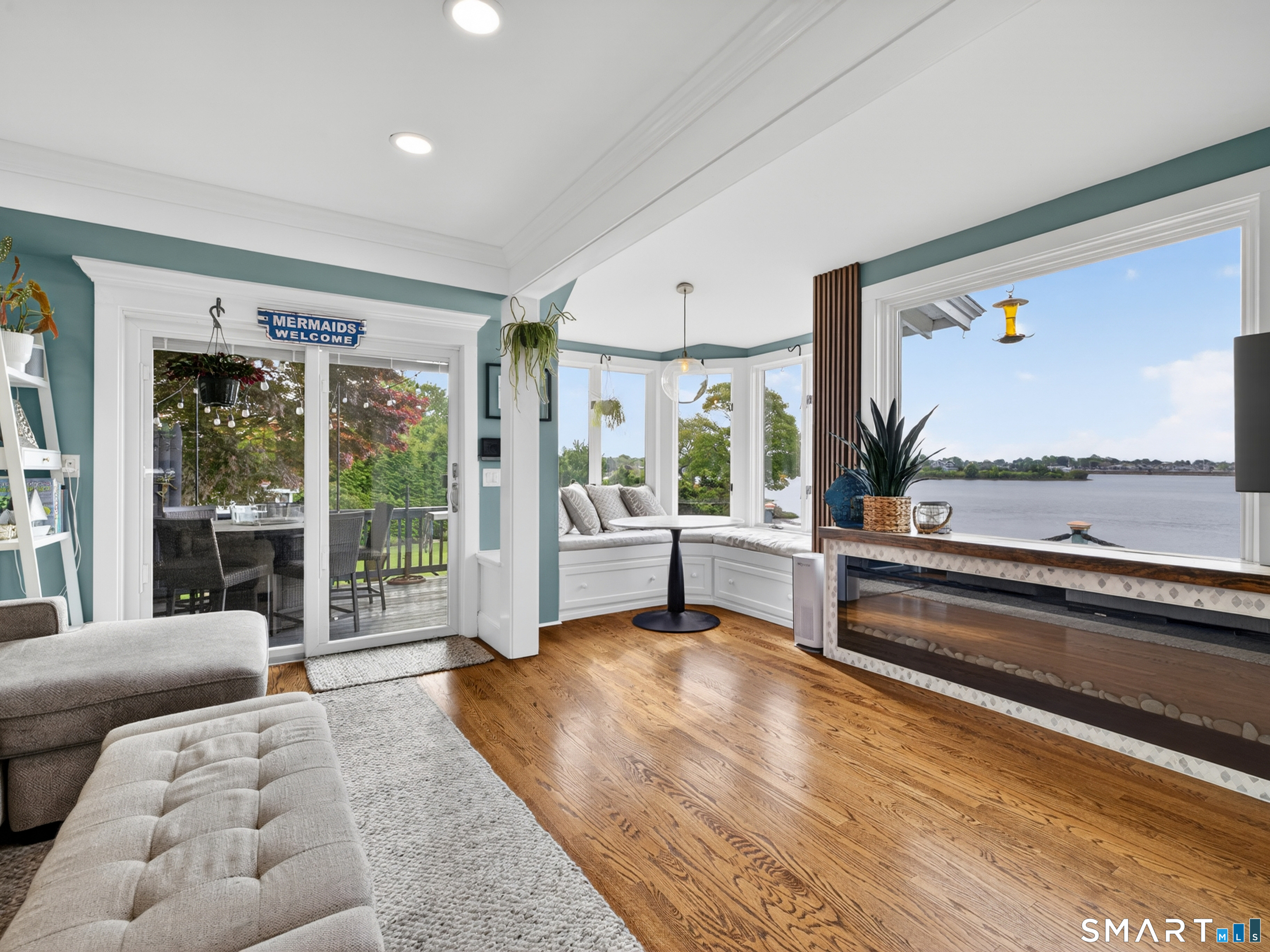 54 Harbor View Terrace