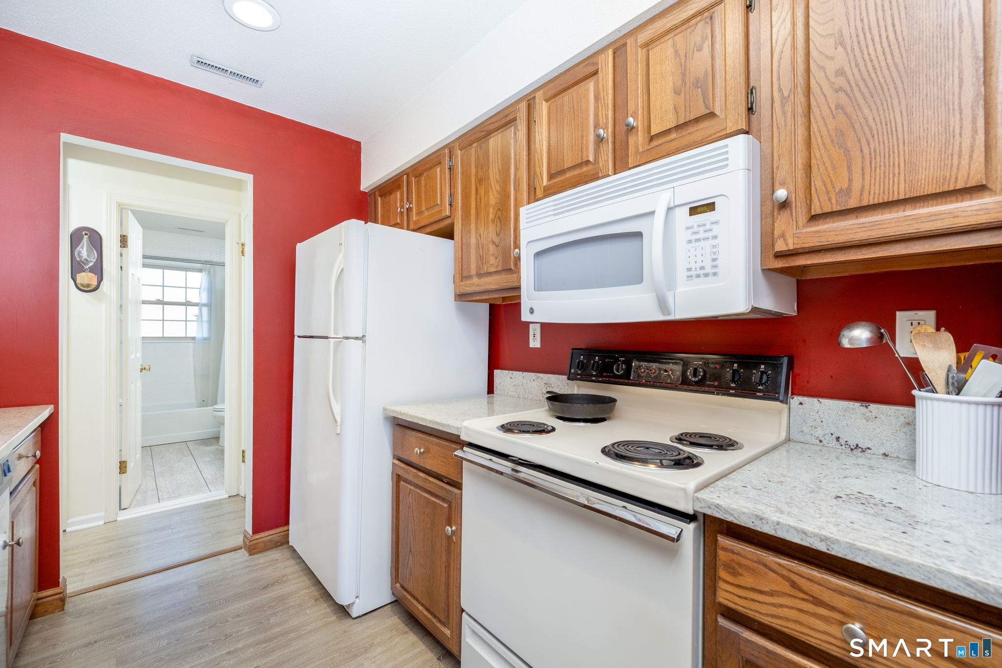 17 Newberry Lane Unit: 17