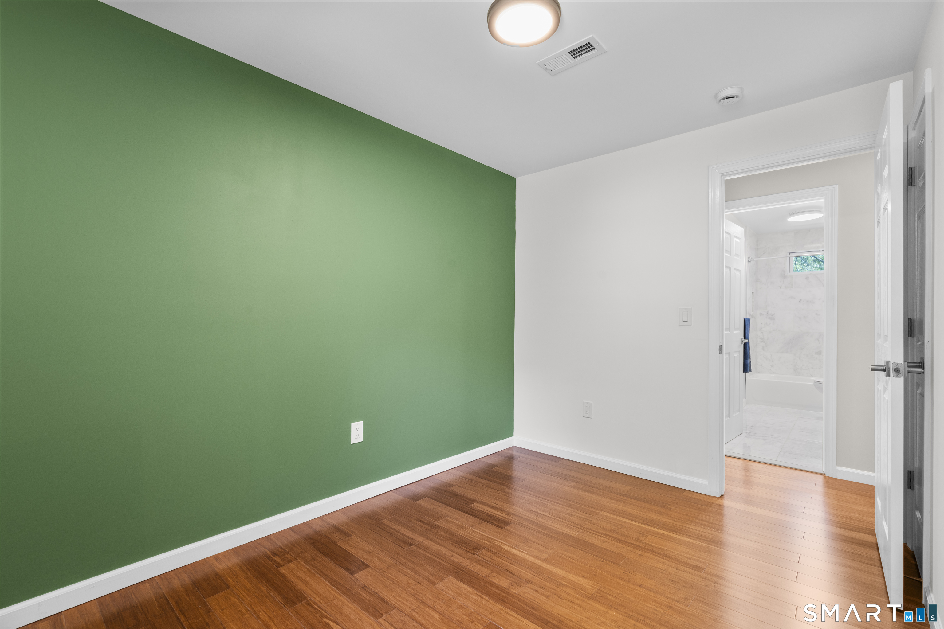 27 Town Farm Road