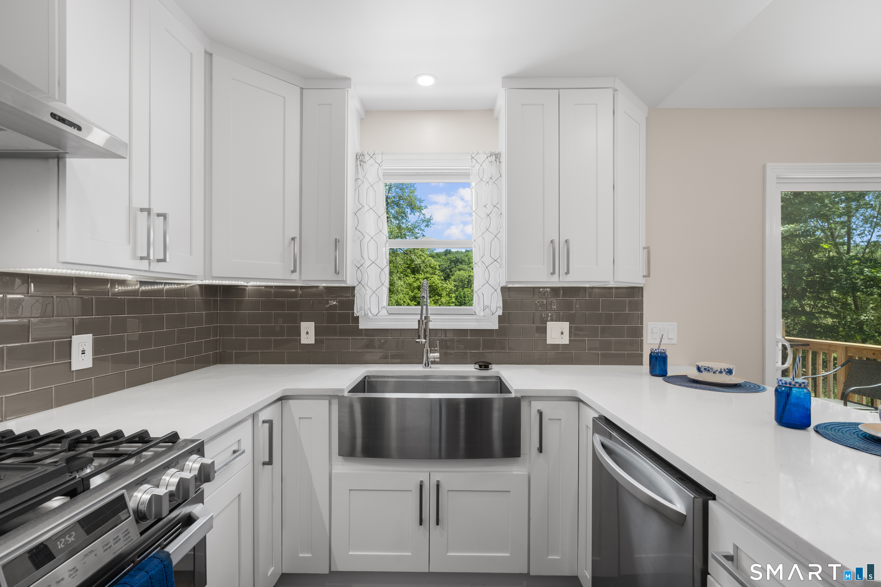27 Town Farm Road
