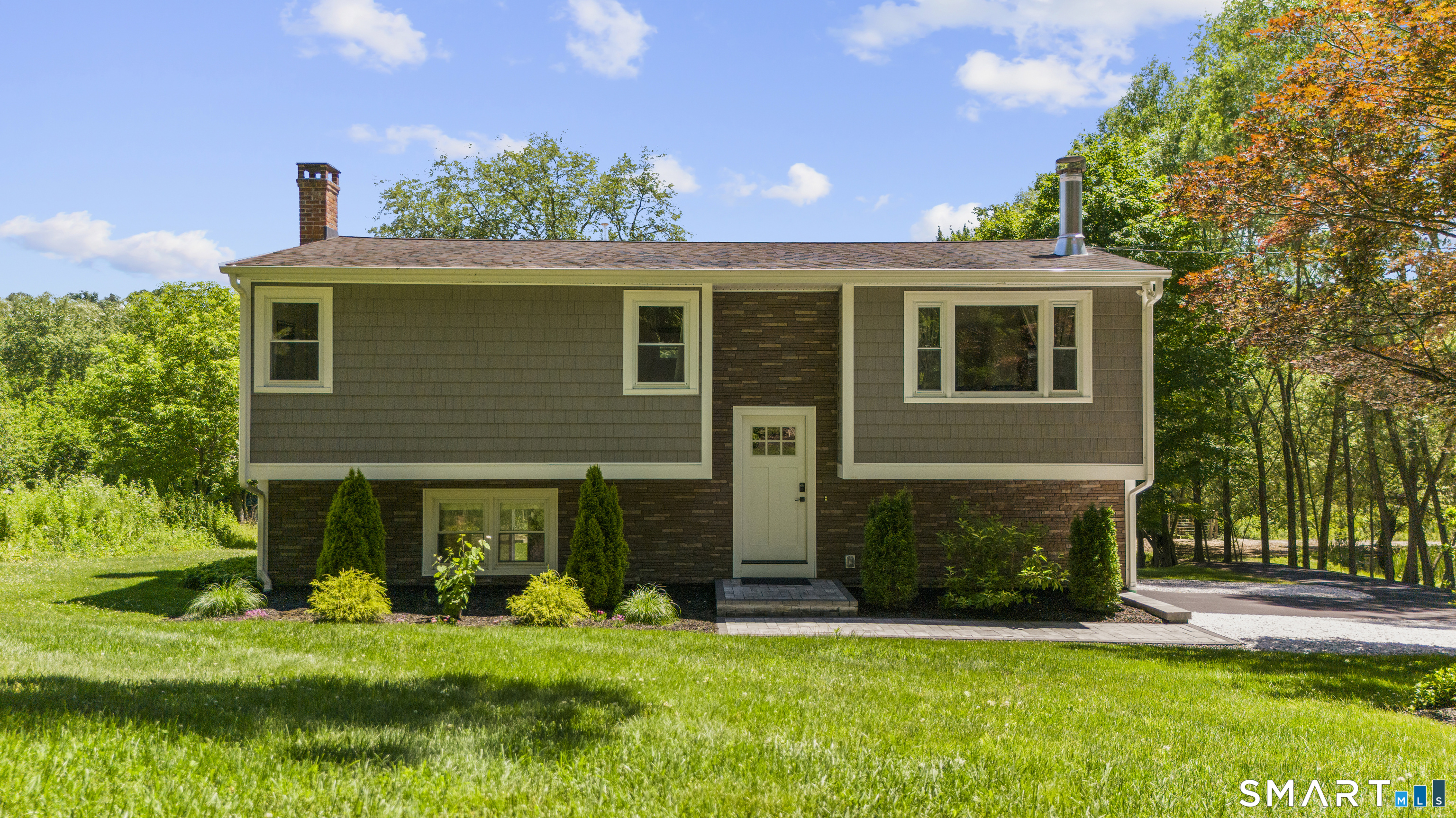 27 Town Farm Road
