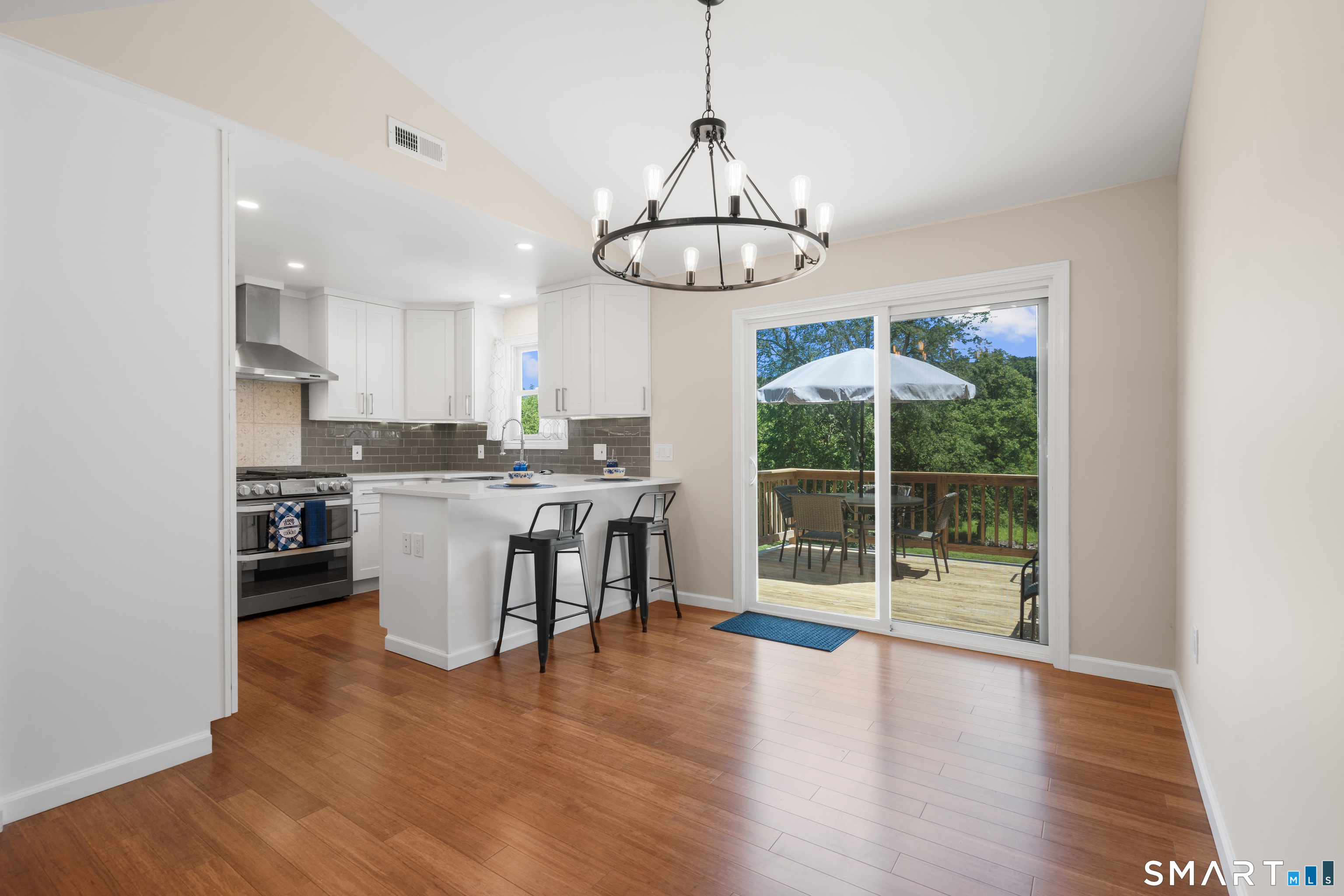 27 Town Farm Road
