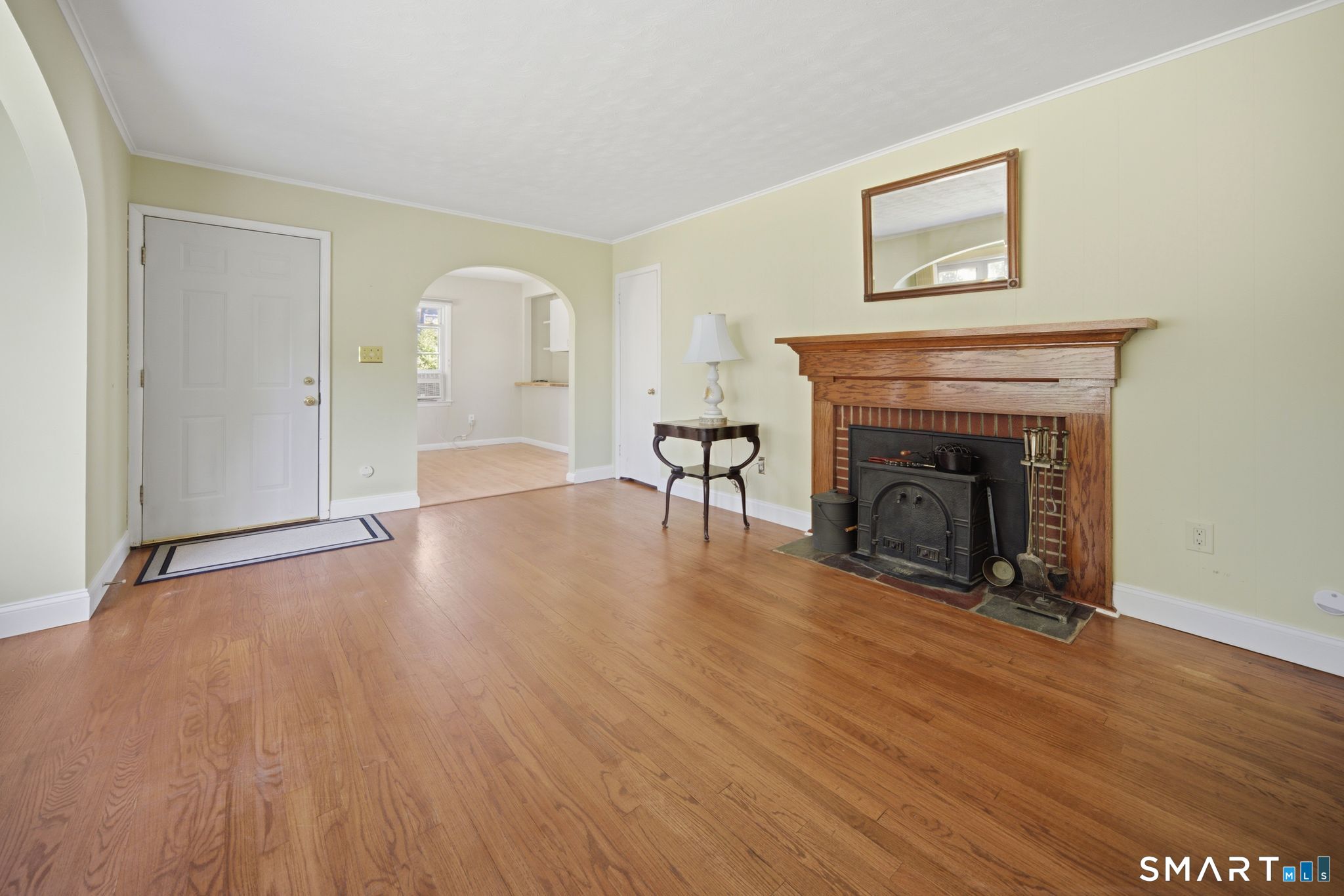 83 Utica Street