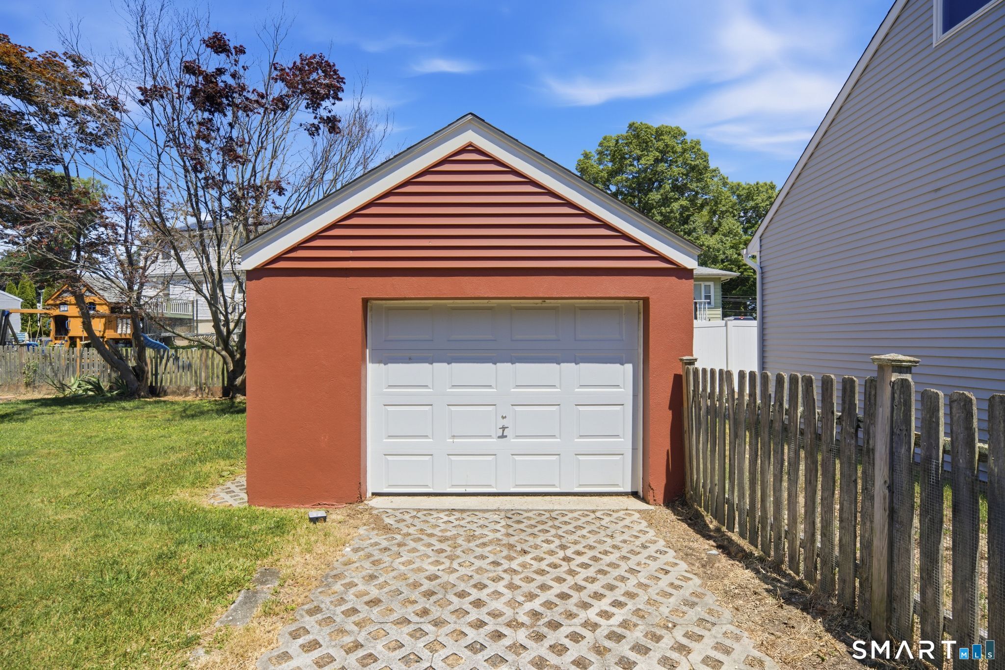 83 Utica Street