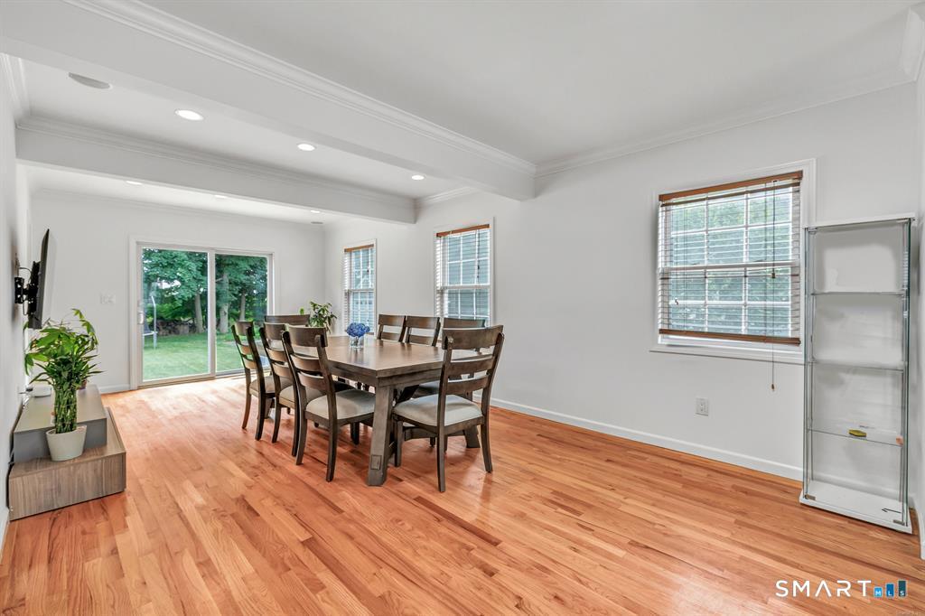 171 Henderson Road