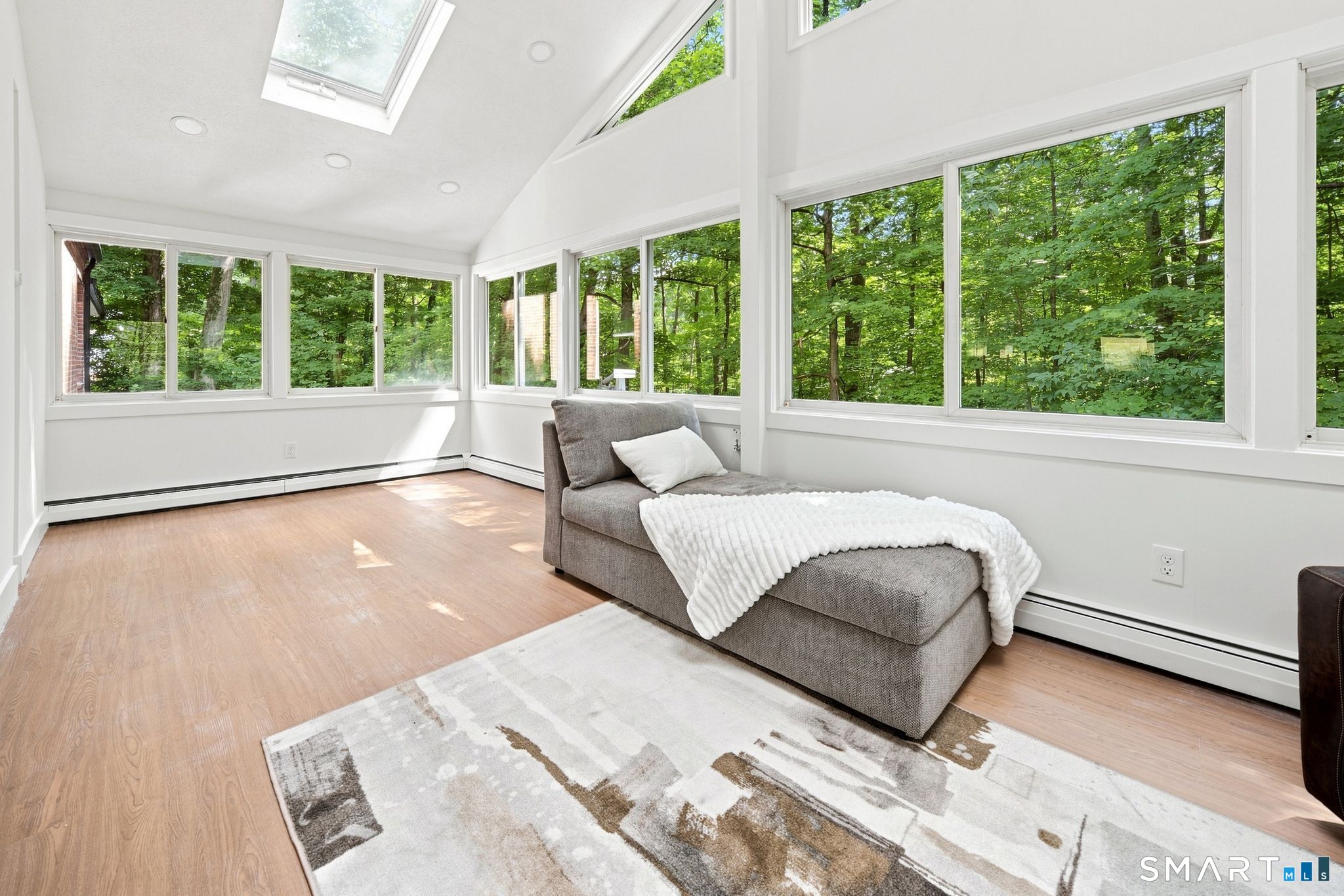 87 Kenmore Road