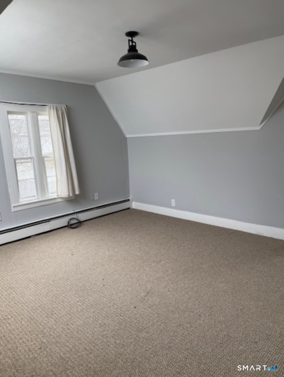 21 Broadway Avenue