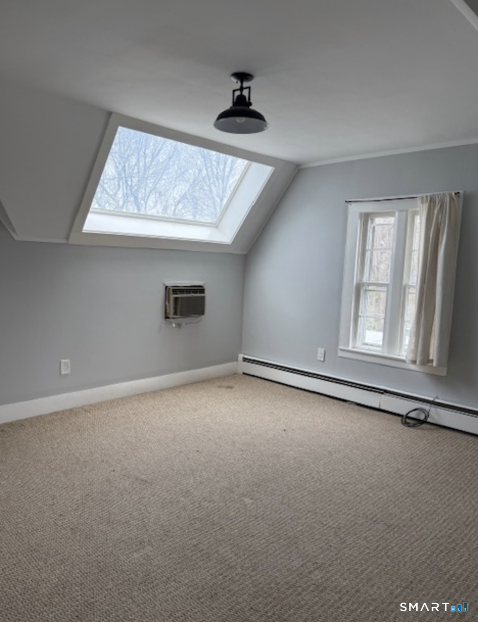 21 Broadway Avenue