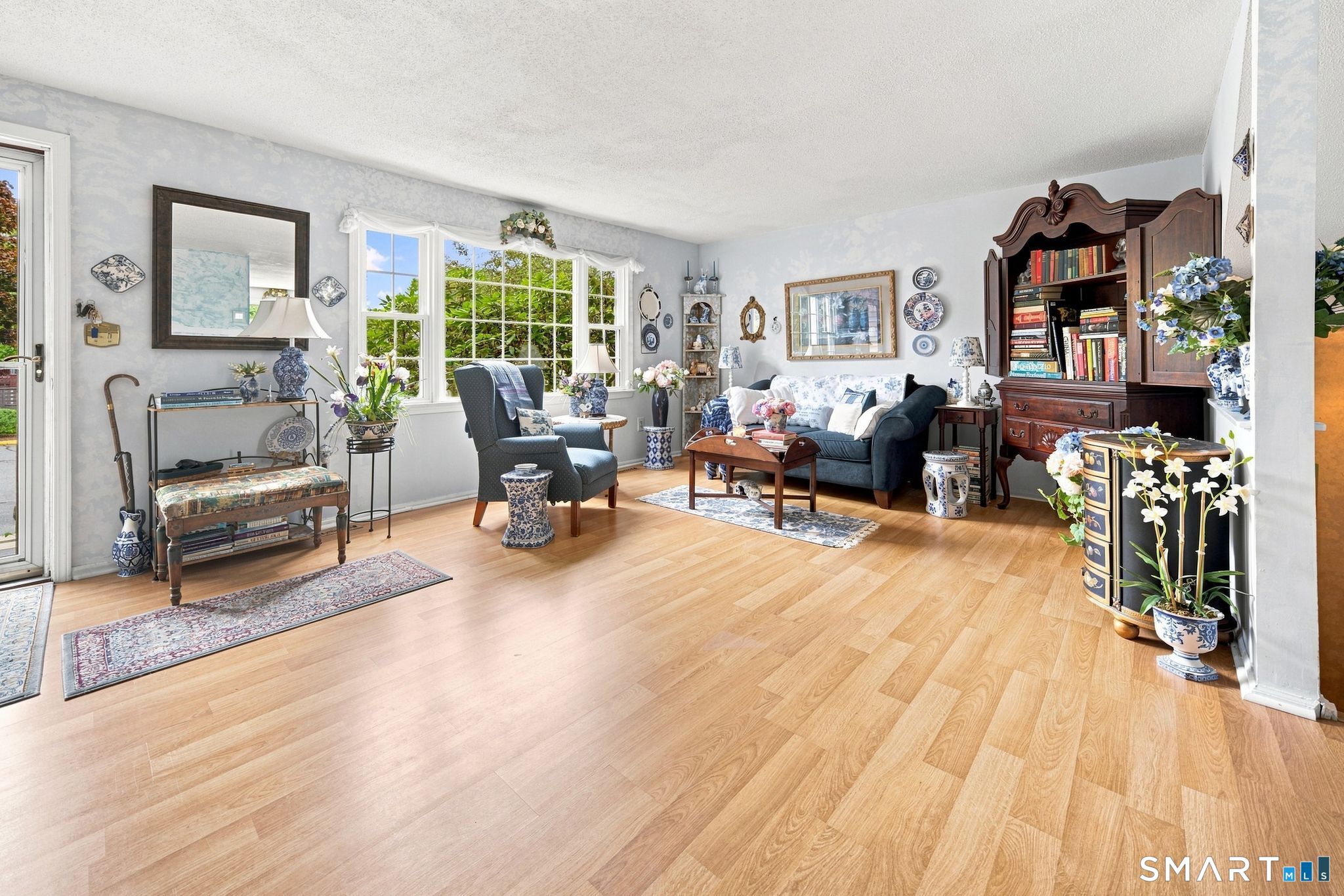 774 Long Hill Road Unit: 774