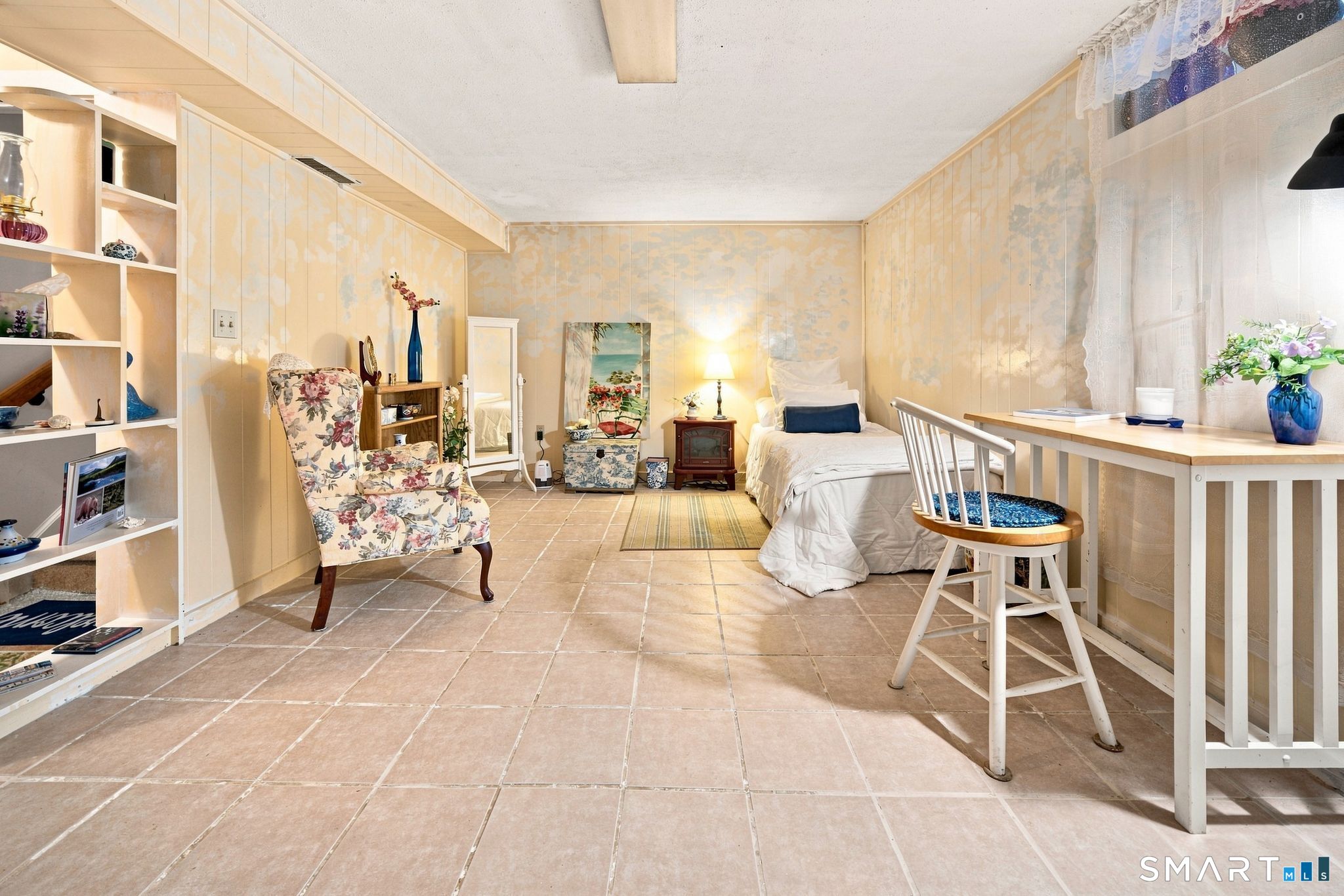 774 Long Hill Road Unit: 774