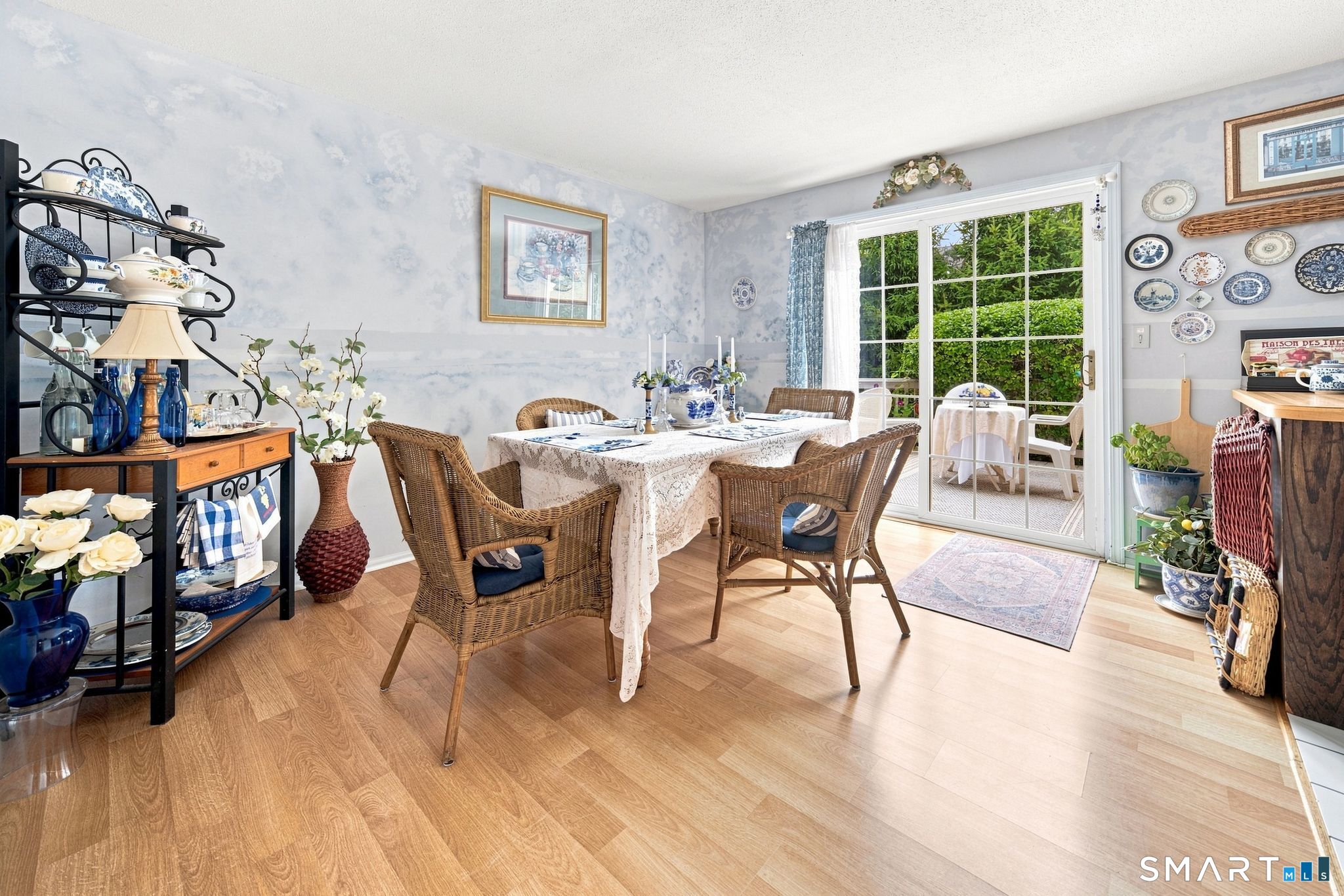 774 Long Hill Road Unit: 774