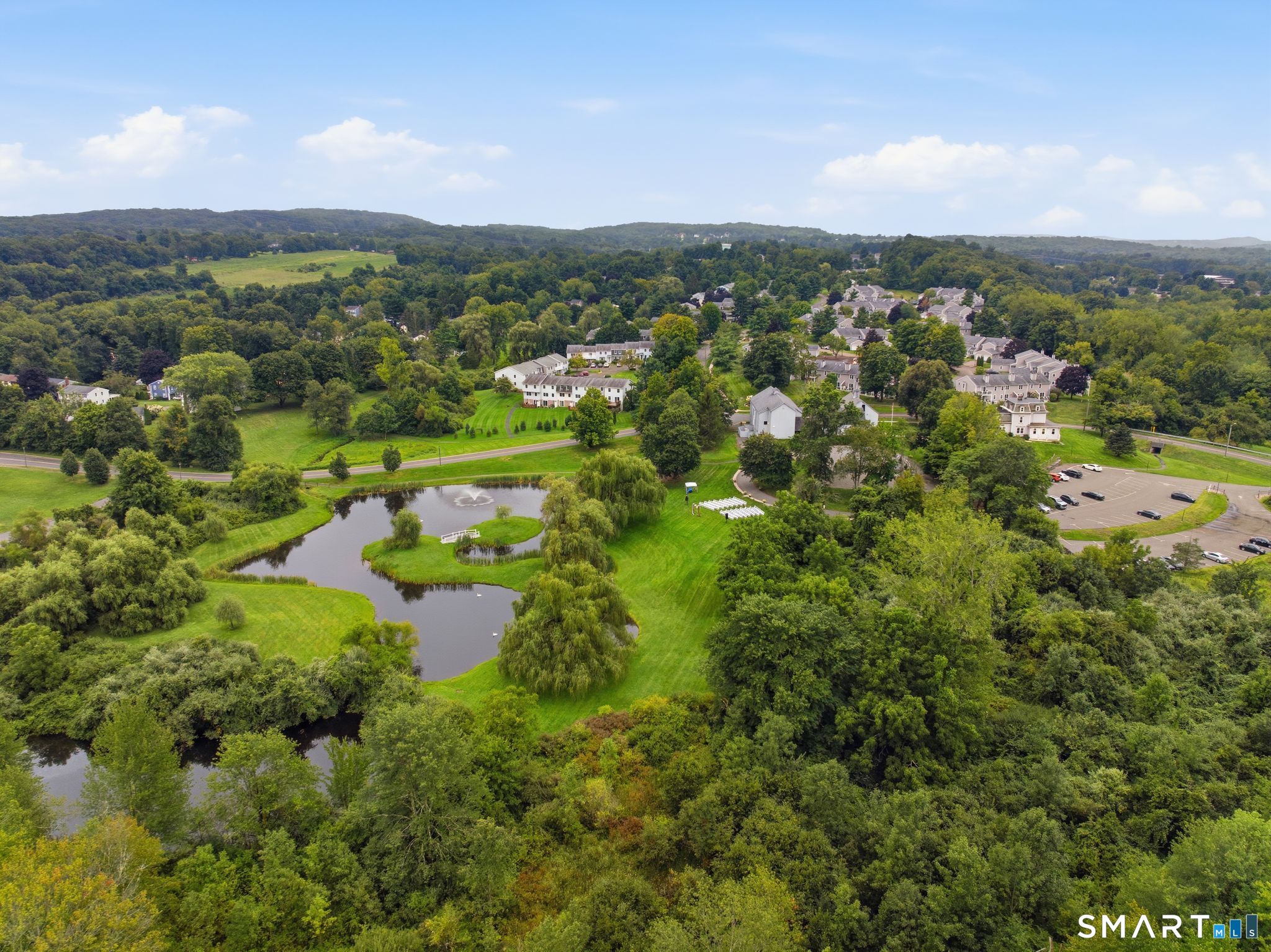 774 Long Hill Road Unit: 774