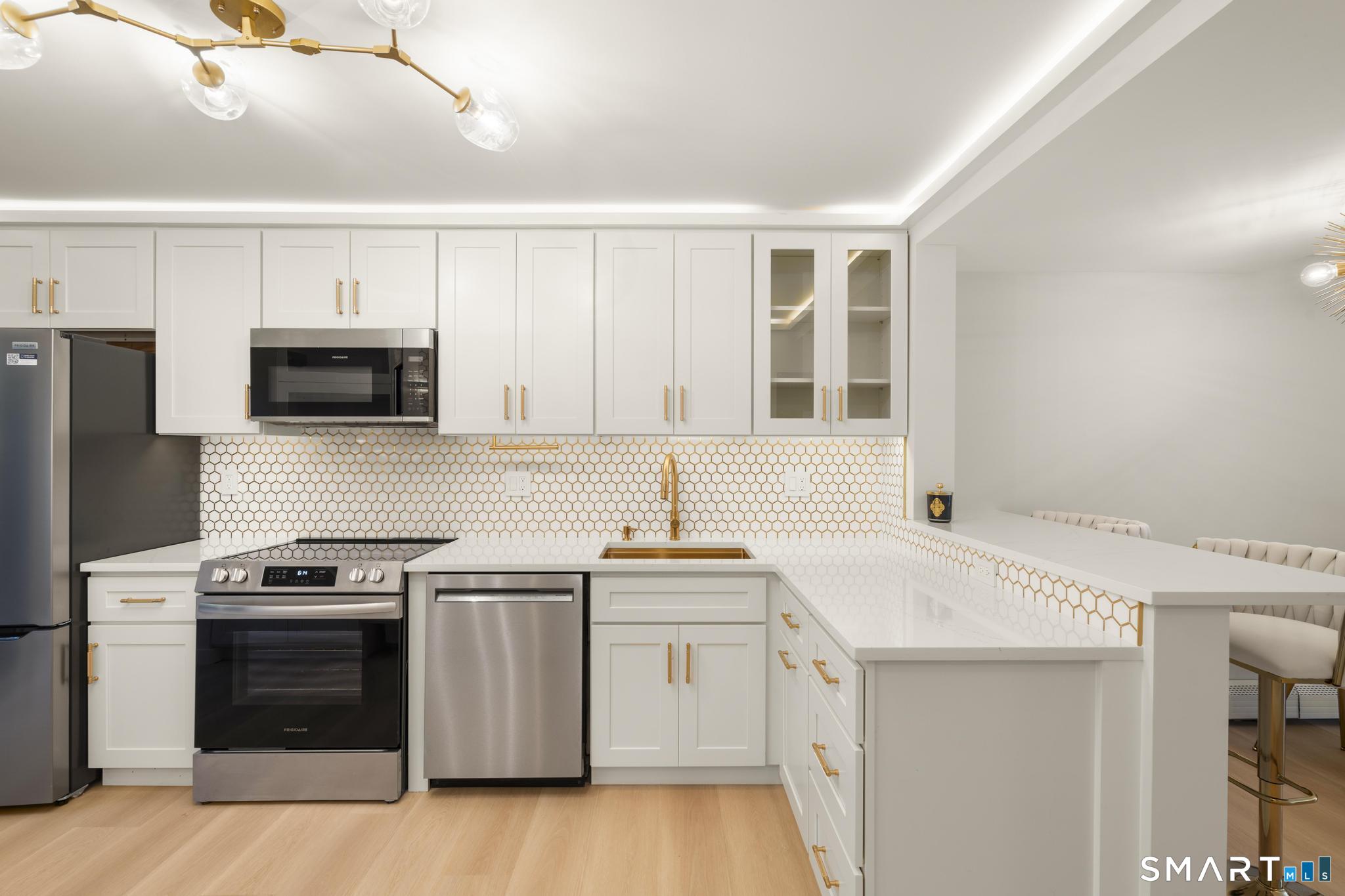 12 Glenville Street Unit: 108