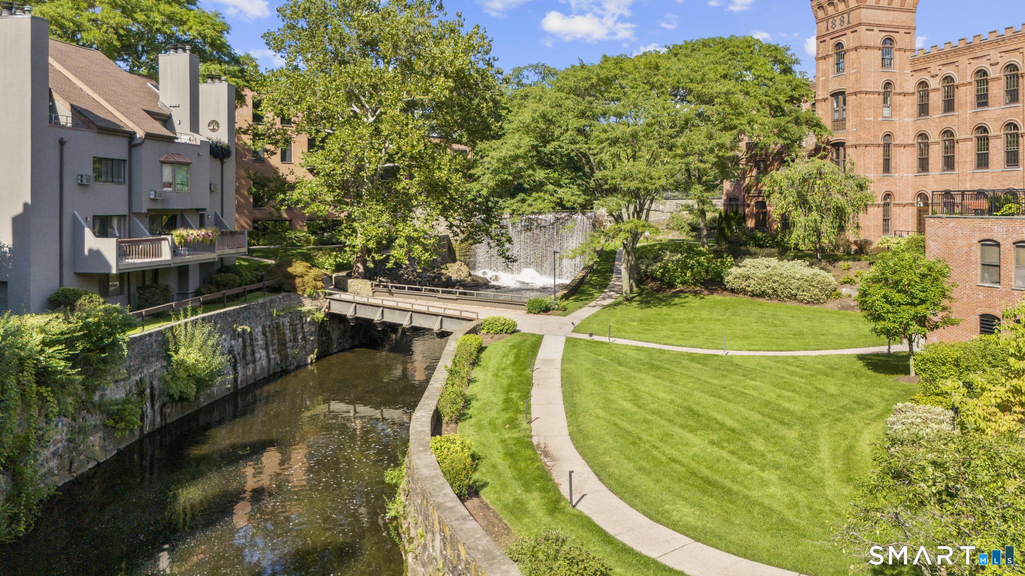 12 Glenville Street Unit: 108