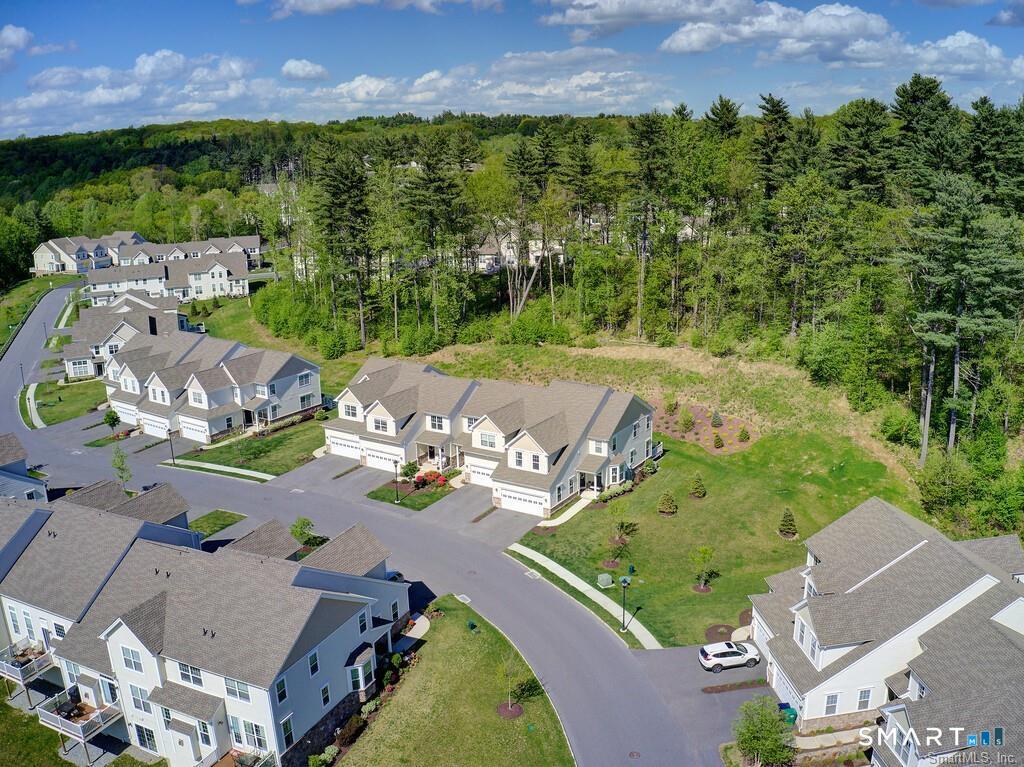 85 Ridgewood Drive Unit: 85