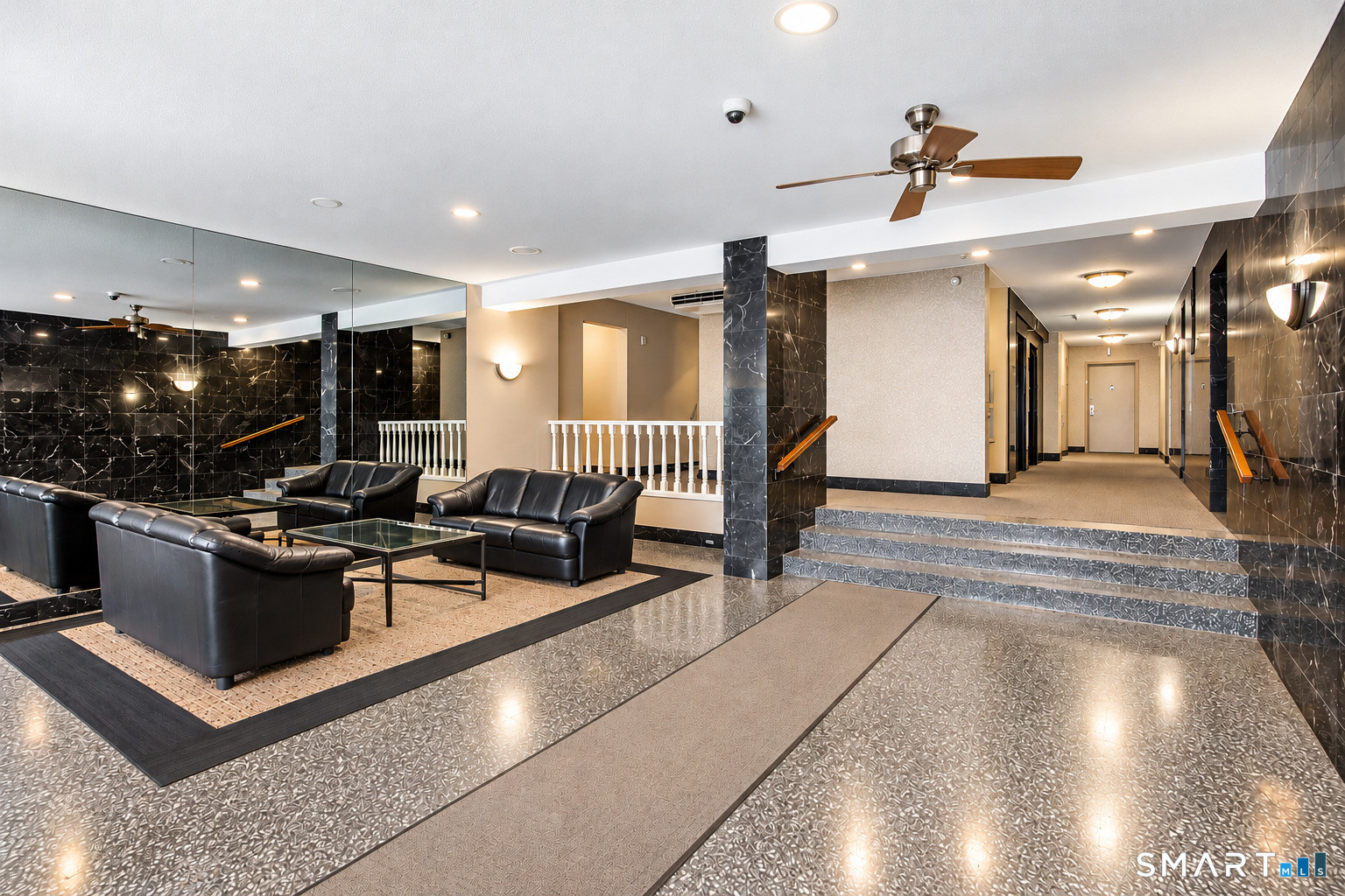 65 Glenbrook Road Unit: 1E