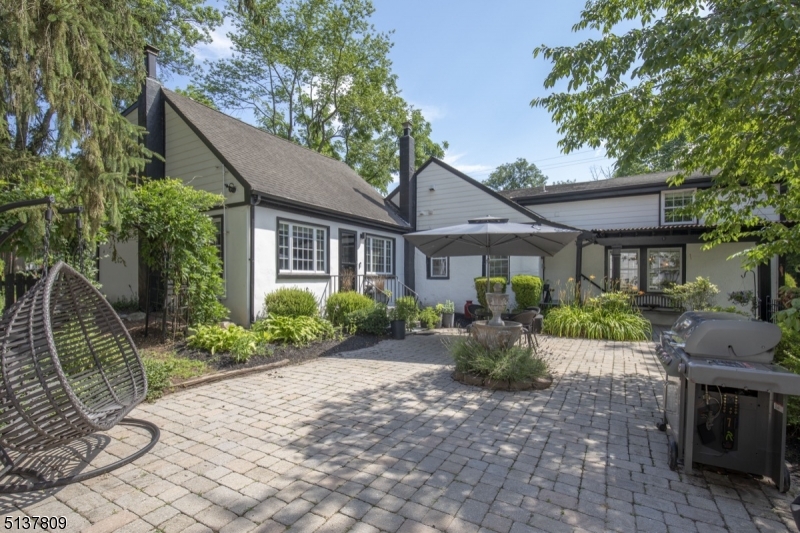 25 Cowperthwaite Rd