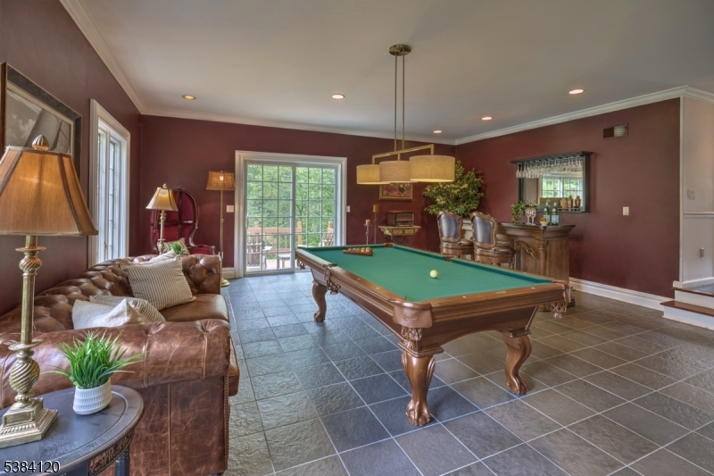 147 Liberty Corner Rd
