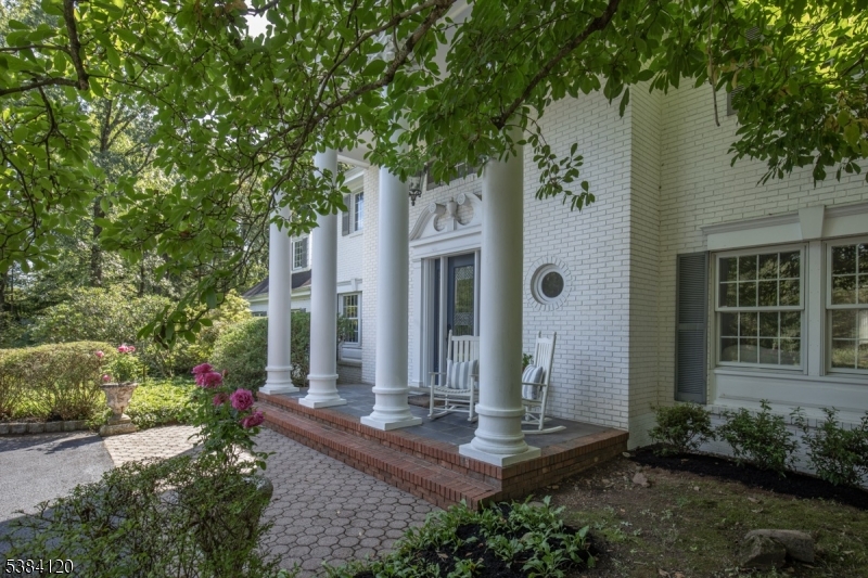 147 Liberty Corner Rd