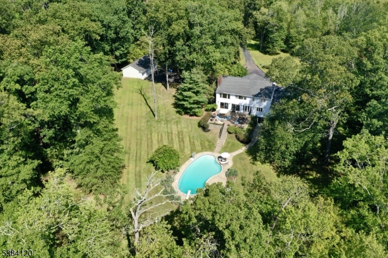 147 Liberty Corner Rd