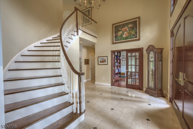 6 Wright Ln