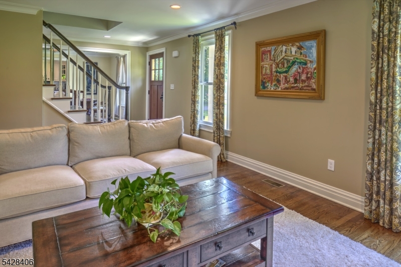 40 Sunnybrook Rd