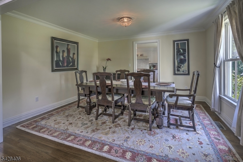 40 Sunnybrook Rd