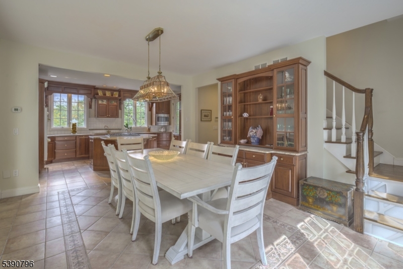 6 Wright Ln