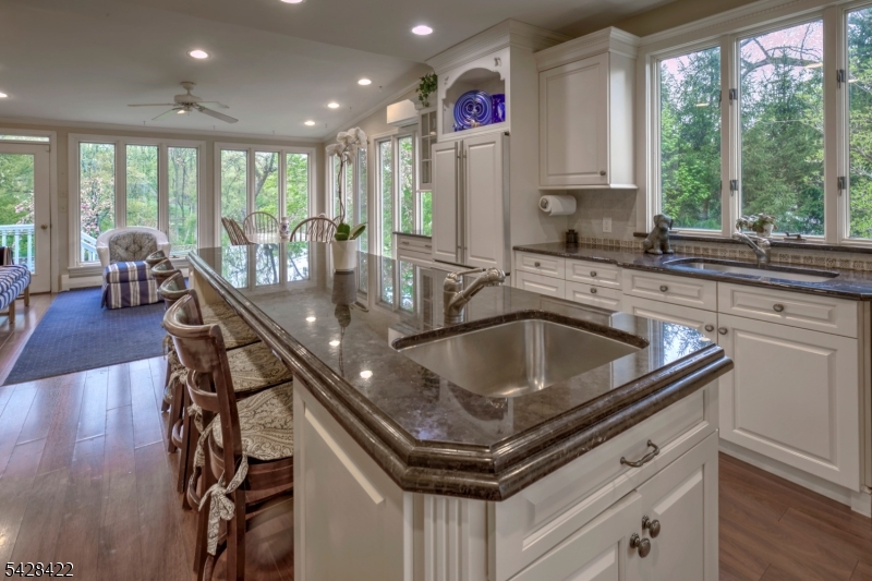 270 Mendham Rd