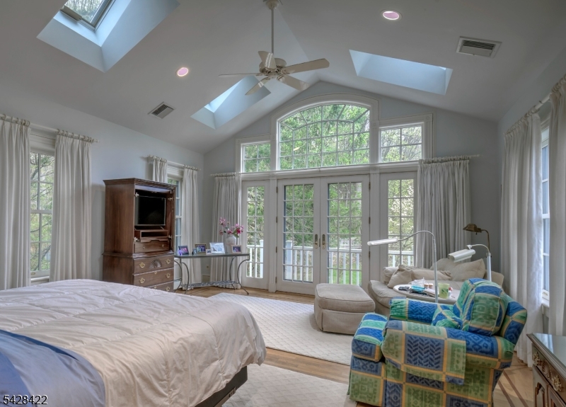 270 Mendham Rd