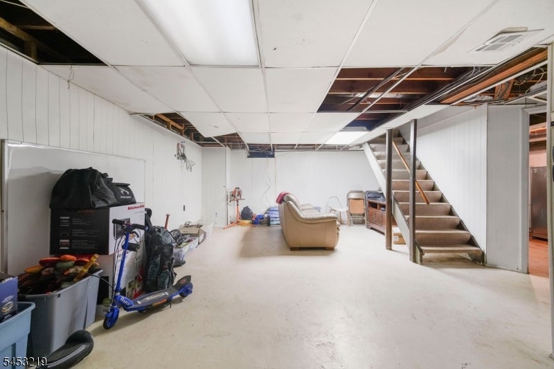45 Herbert Dr