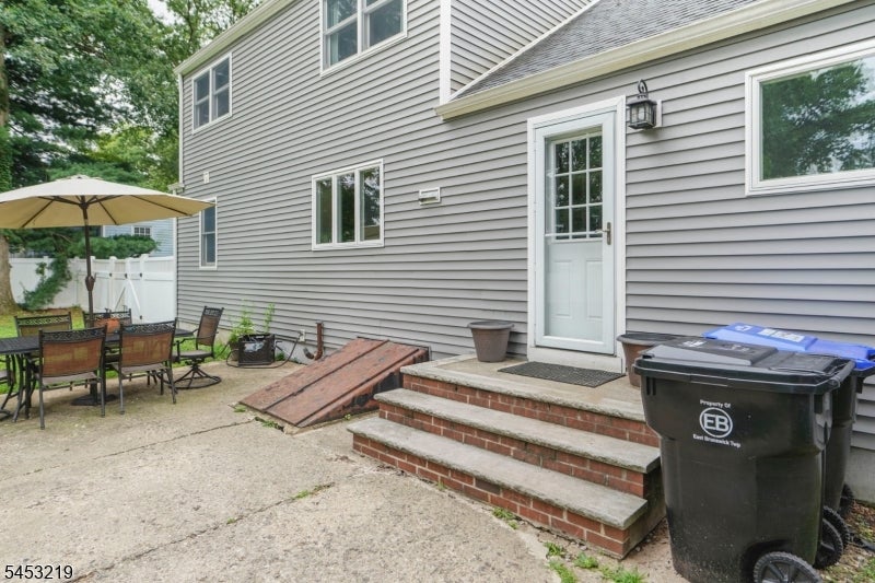 45 Herbert Dr