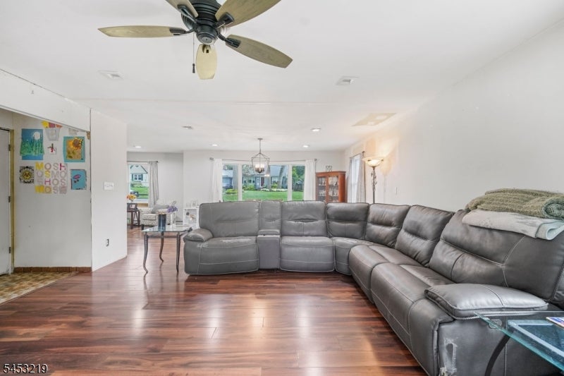 45 Herbert Dr