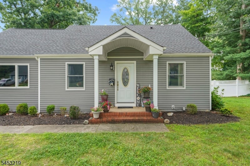 45 Herbert Dr