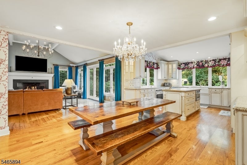 4 Barberry Row