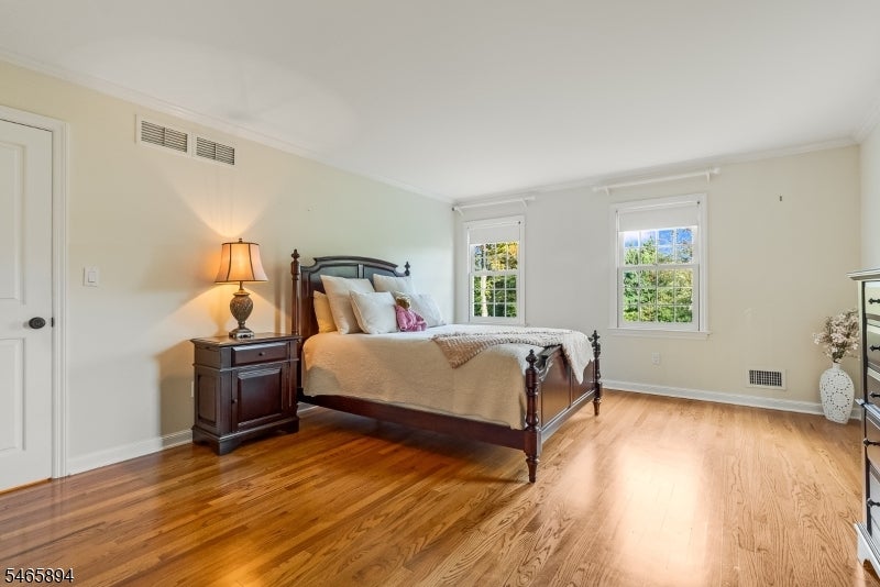 4 Barberry Row