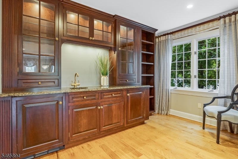 4 Barberry Row