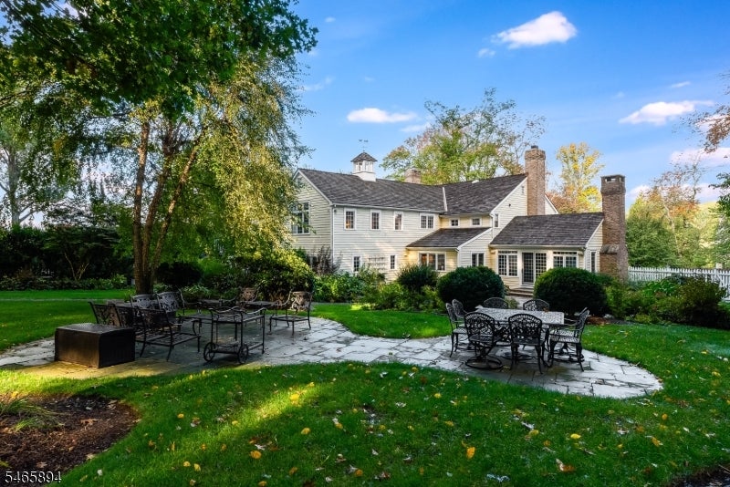 4 Barberry Row