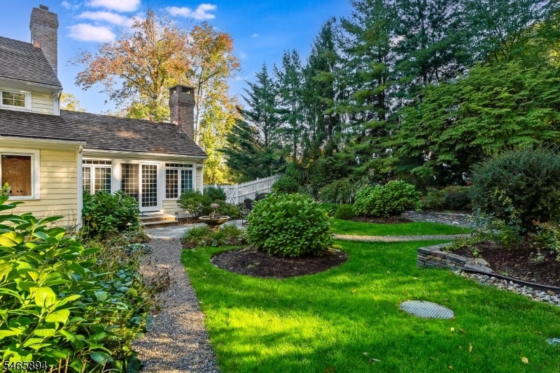 4 Barberry Row