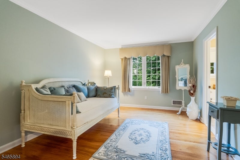 4 Barberry Row