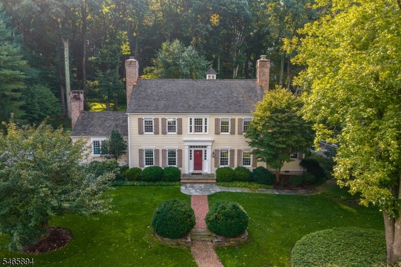 4 Barberry Row
