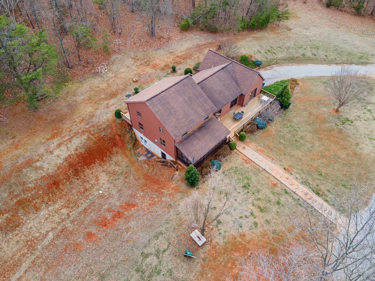 3320 NORTHVIEW LN