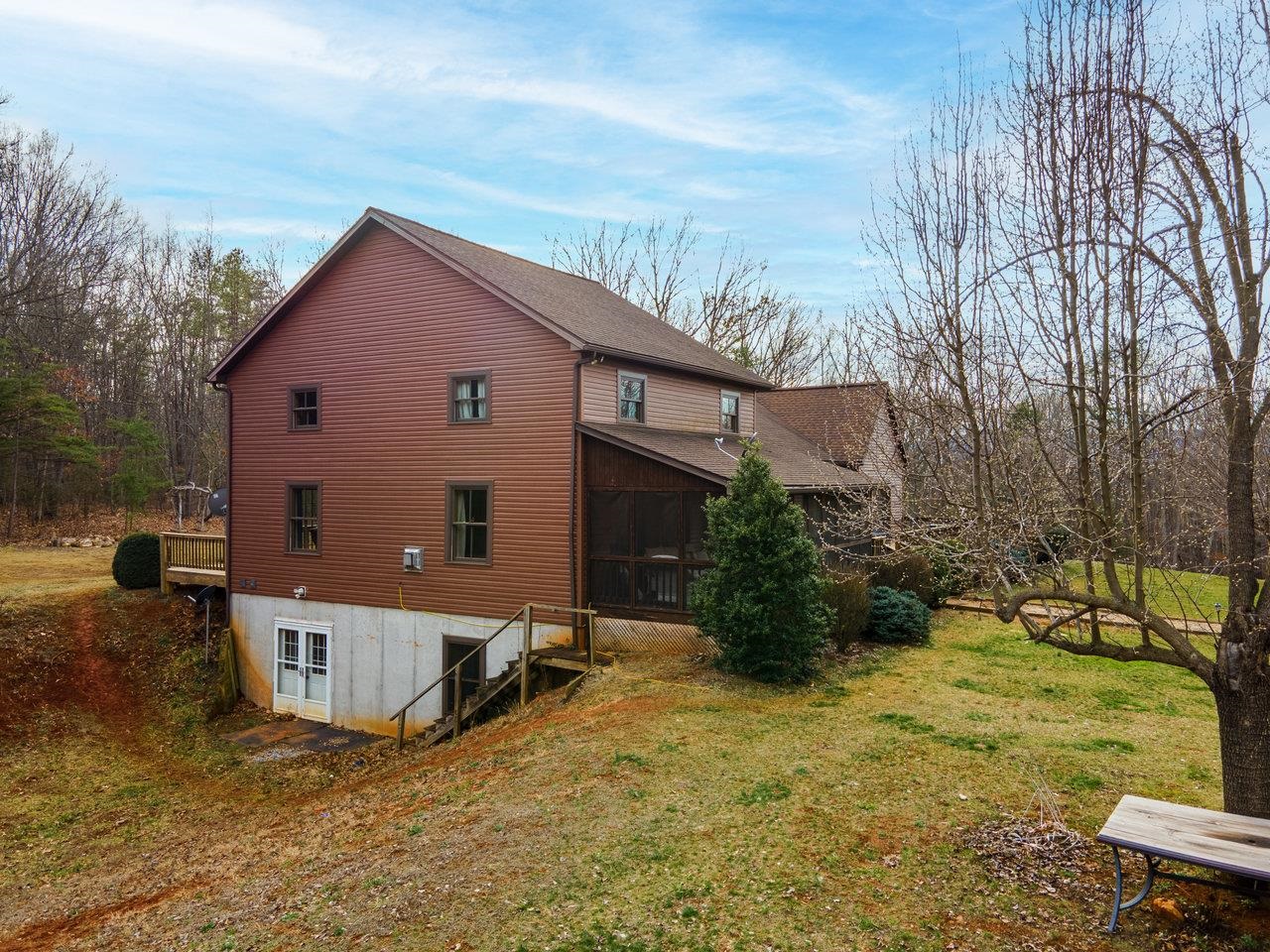3320 NORTHVIEW LN