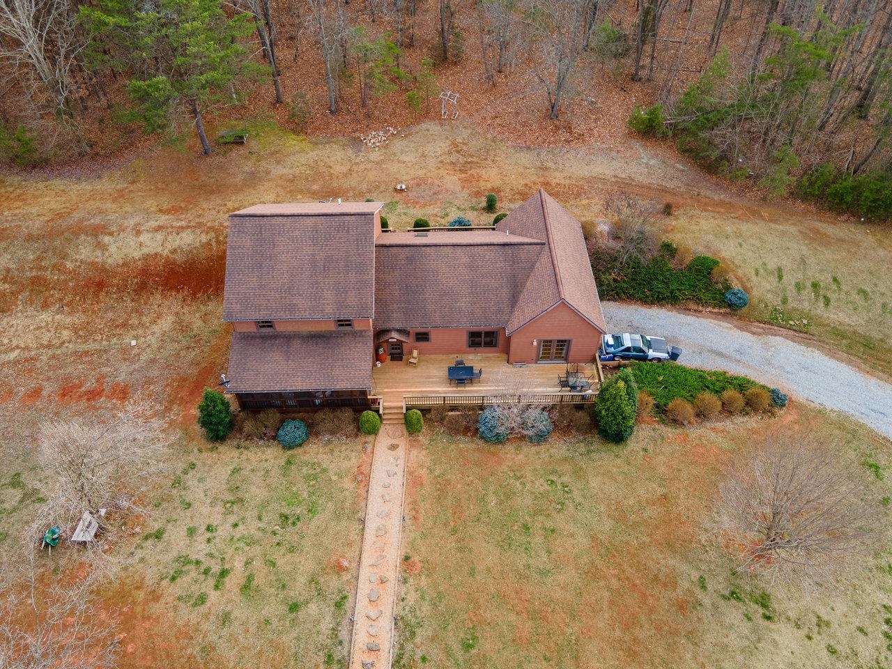 3320 NORTHVIEW LN