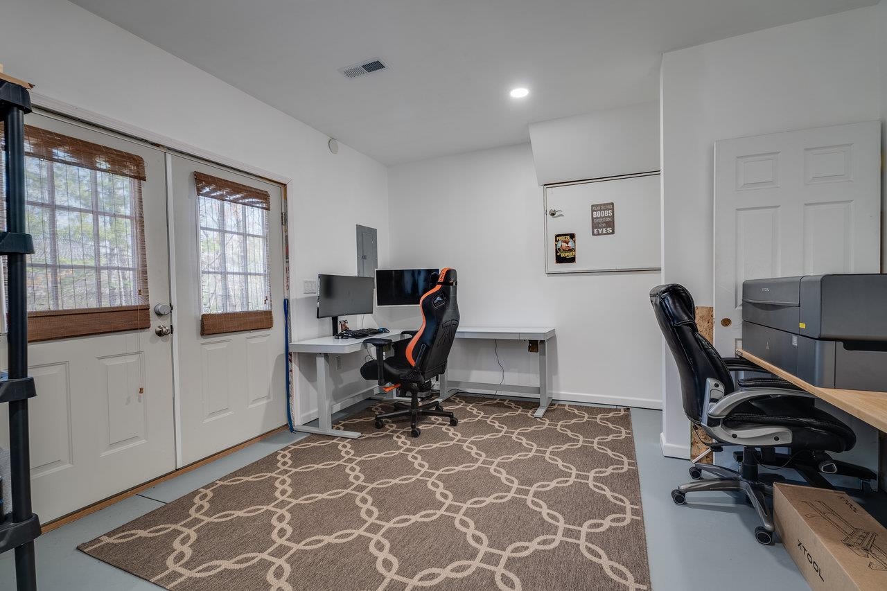 2279 LANIER LN